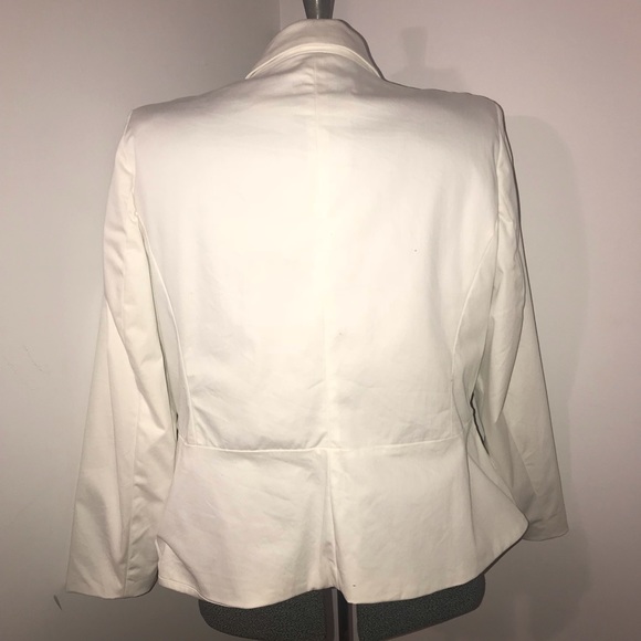 White Worthington Blazer - Picture 2 of 3